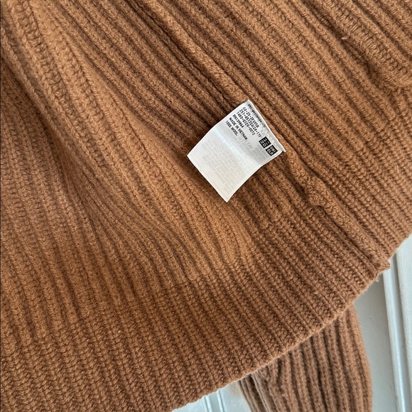 Uniqlo U Brown Wool Cardigan - Picture 5 of 5